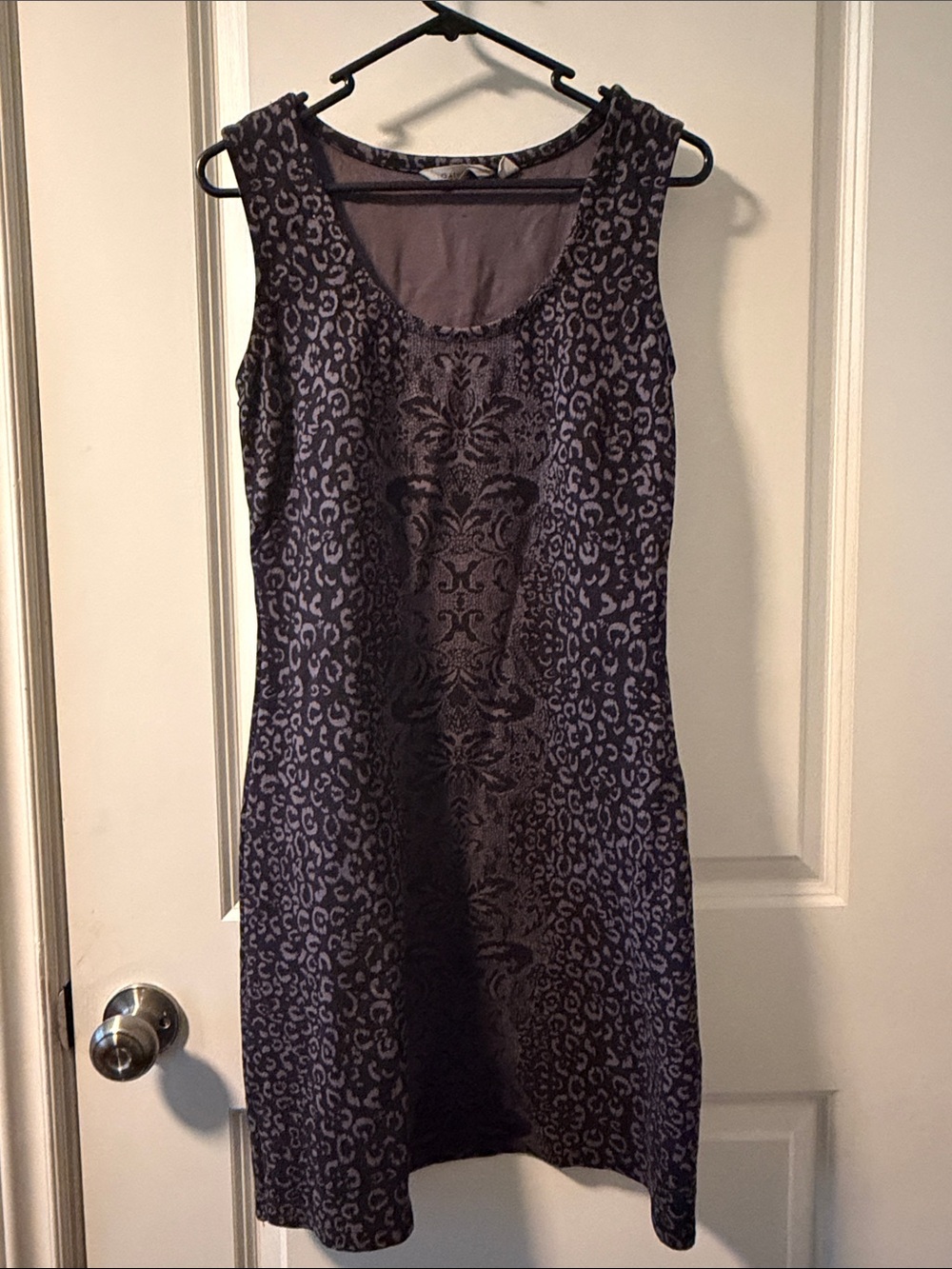 ☀️ Athleta Deep Purple Patterned Sleeveless Shift Dress